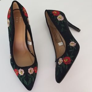 A New Day | Black Floral Embroidered Heels 8 Shoes